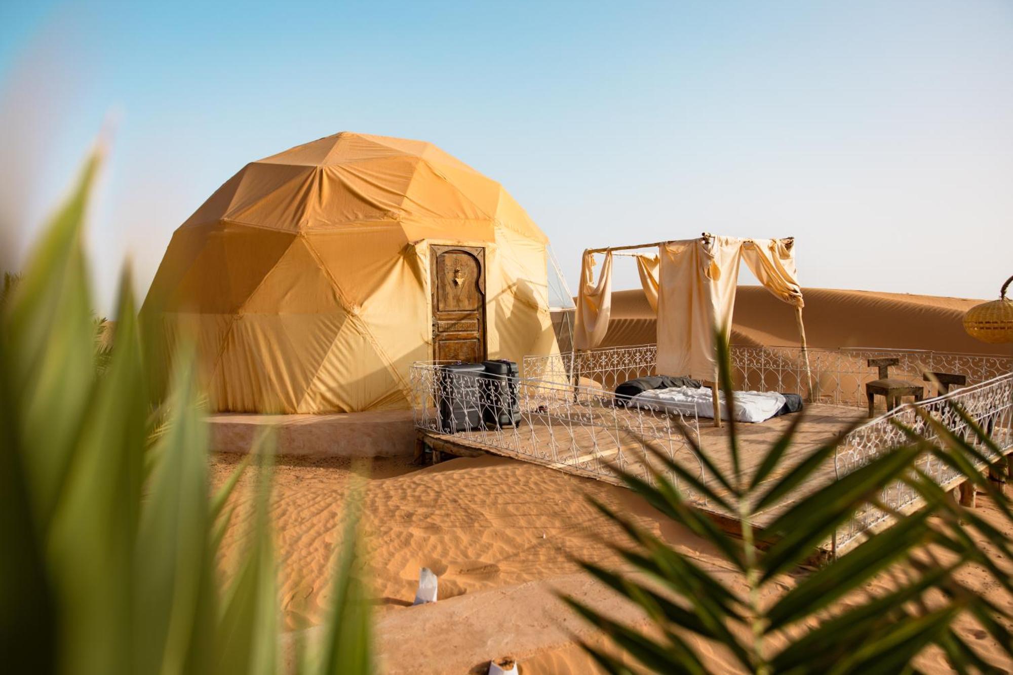 Sunrise Sahara Camp Hotel Мерцуга Екстериор снимка