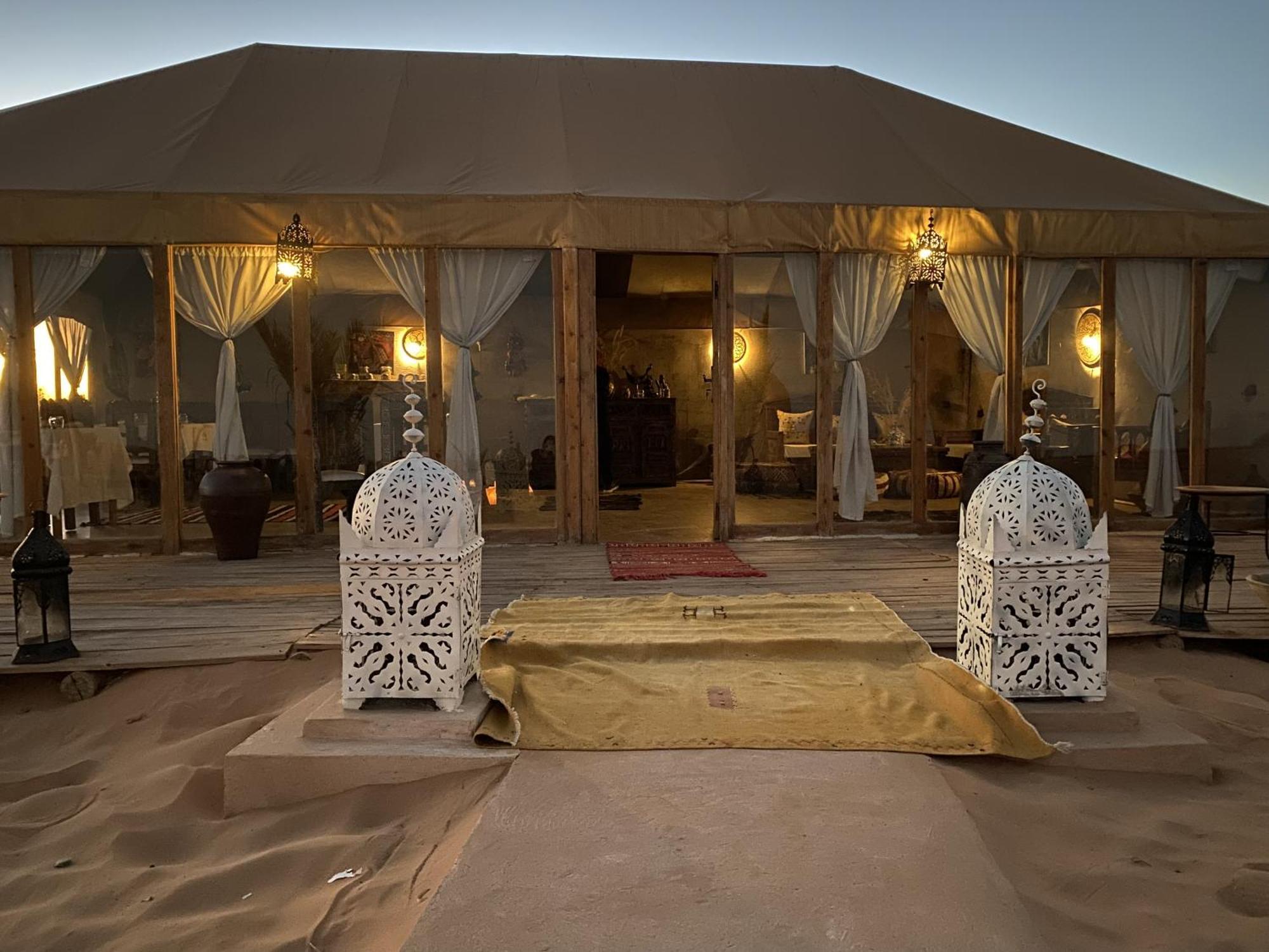 Sunrise Sahara Camp Hotel Мерцуга Екстериор снимка